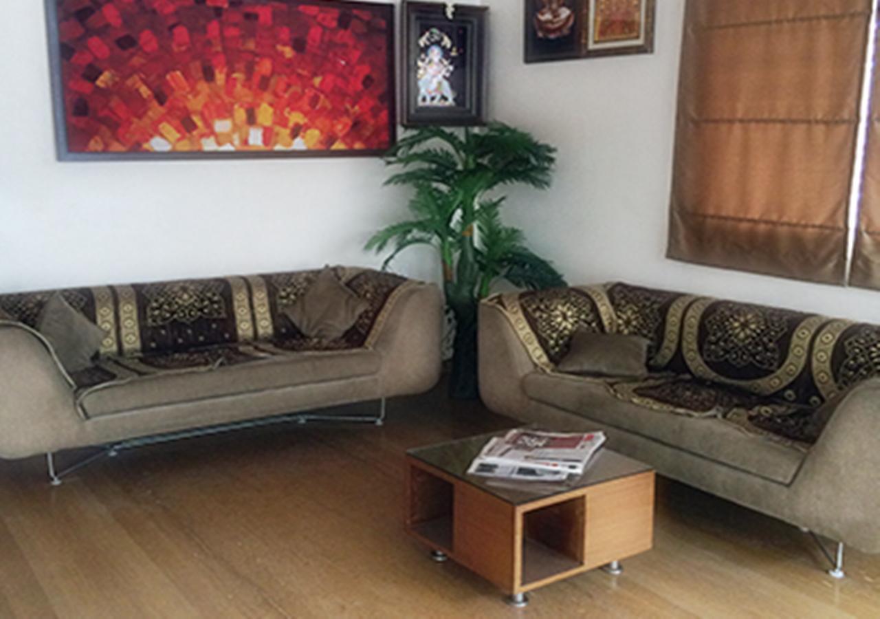 Hotel Holiday Home Bangalore Eksteriør bilde