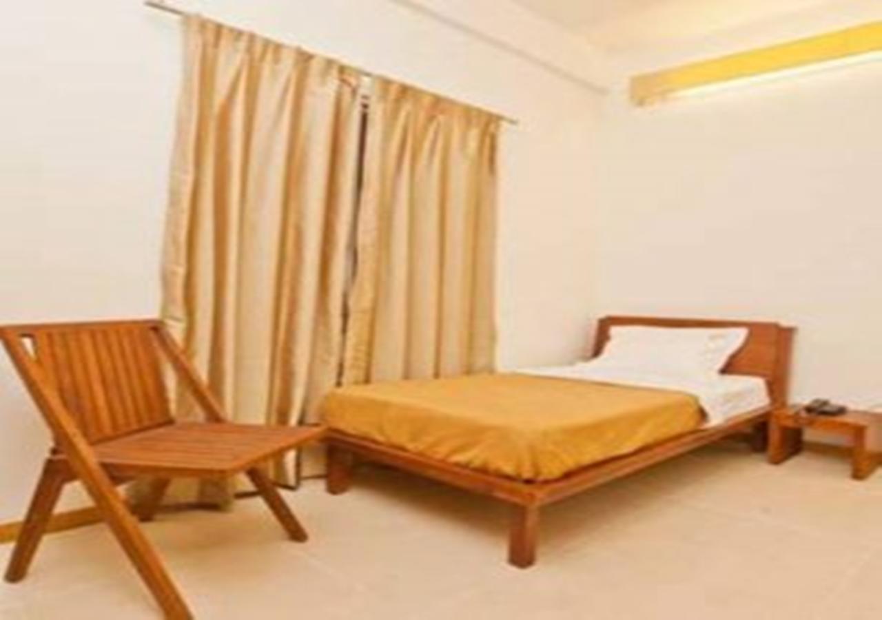 Hotel Holiday Home Bangalore Eksteriør bilde